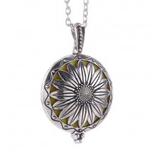 AROMATHERAPY DIFFUSER NECKLACE FLOWER